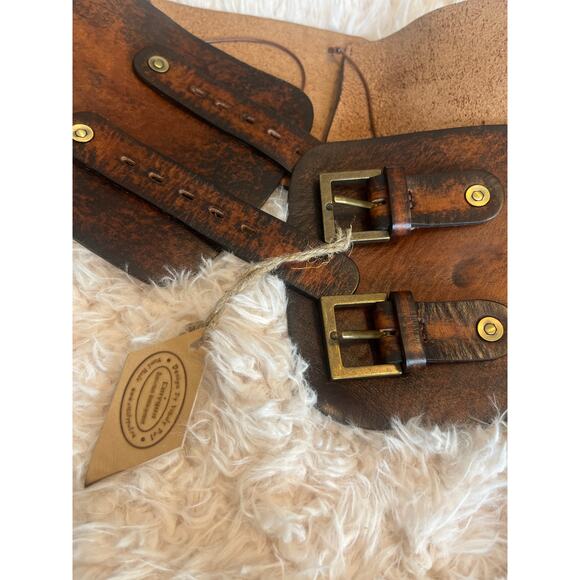 Vibaly Pel Leather boho Steampunk Corset Belt. Renaissance Retail $450 Used once - Picture 4 of 9